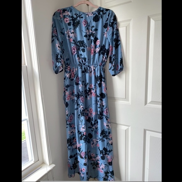 Dress - Picture 3 of 9